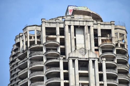 Bí ẩn về tháp ma 49 tầng bị bỏ hoang ở Bangkok