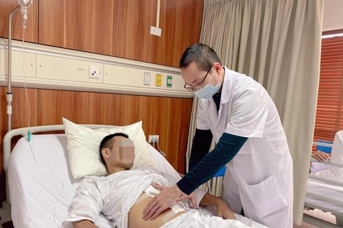 Tưởng chướng bụng, không ngờ mang khối u dài bằng gang tay