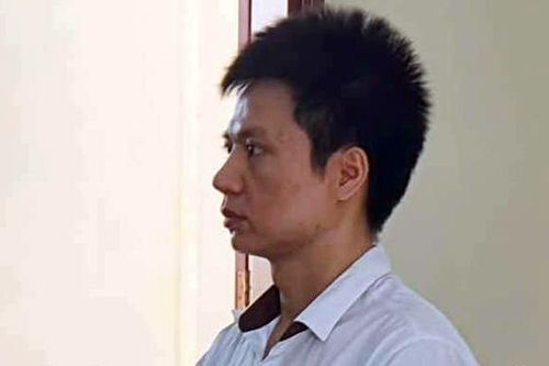 28 kg sừng tê giác trong hành lý của người đàn ông về từ châu Phi