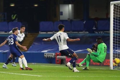 Chelsea và Leicester cùng bị cầm hòa