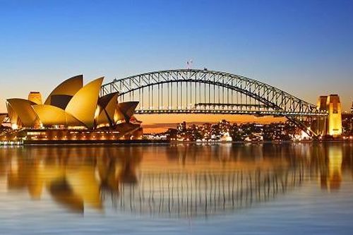 Australia, Nhật Bản thay đổi kế hoạch chào năm mới