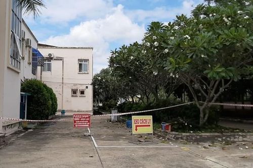 Đã tìm thấy người nhập cảnh trái phép đi cùng bệnh nhân nhiễm 1440 Covid-19