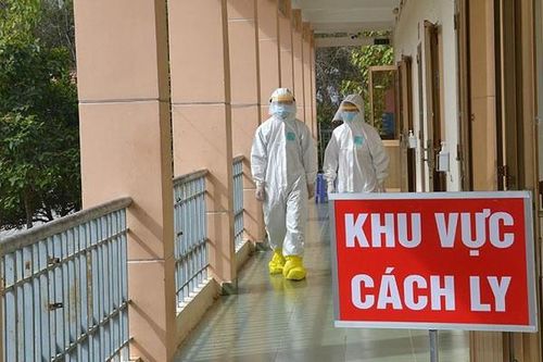 Tăng thêm người cách ly, ca mắc COVID-19 số 1451 'đi khắp nơi'