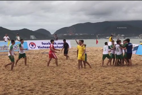 Giải bóng đá bãi biển VĐQG 2020: Khánh Hòa tranh chung kết với Đà Nẵng