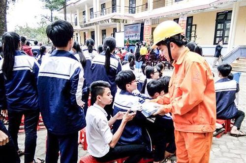 Sức lan tỏa của phong trào thi đua tiết kiệm điện