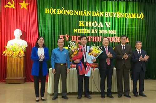 Bầu Chủ tịch HĐND, Chủ tịch UBND huyện Cam Lộ, nhiệm kỳ 2016-2021