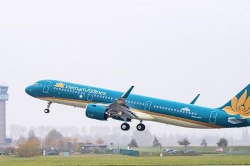 Vietnam Airlines ước tính lỗ 12.000 tỷ đồng cả năm 2020
