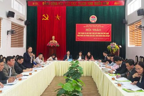 Tháo gỡ khó khăn, đẩy mạnh phát triển nông nghiệp công nghệ cao