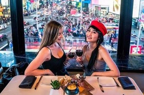 Giới nhà giàu Mỹ chi nghìn USD để đón giao thừa an toàn