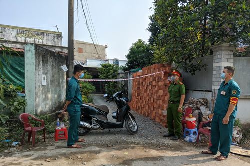 TPHCM mở rộng xét nghiệm giám sát phòng trọ có người lao động nhập cư