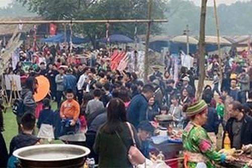 Tái hiện chợ phiên vùng cao đầu năm mới tại Hà Nội