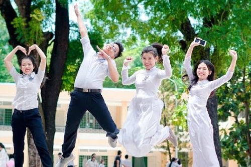 Chữa 'nghiện' tiếng lóng cho con