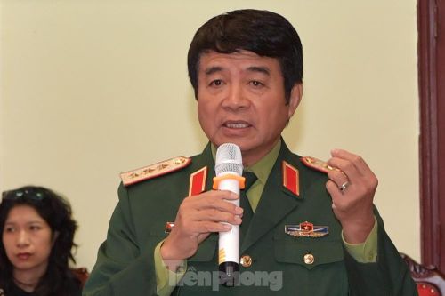 Tướng lĩnh Việt Nam nói về vũ khí Nga