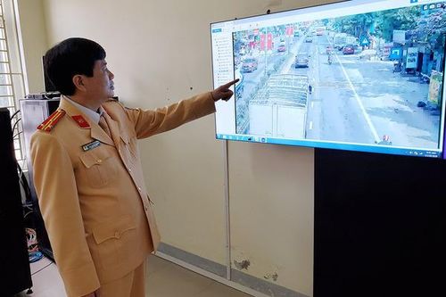 Tài xế gian dối, sửa biển số ô tô 'lừa' camera giám sát phạt nguội
