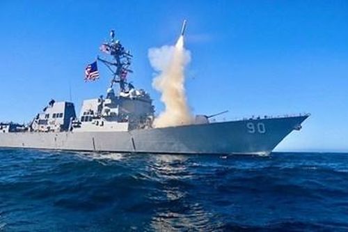 Mỹ phóng thử tên lửa hành trình Tomahawk cải tiến đáp trả tên lửa Kalibr của Nga