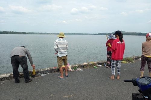 Đi tập thể dục với chồng, người phụ nữ mất tích bí ẩn