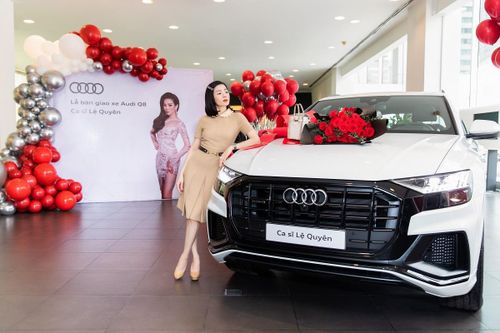 Ca sĩ Lệ Quyên trở thành một trong những khách hàng đầu tiên tại Việt Nam nhận xe Audi Q8