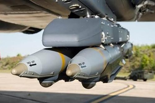 Mỹ 'bật đèn xanh' bán 3.000 quả bom thông minh cho Arab Saudi