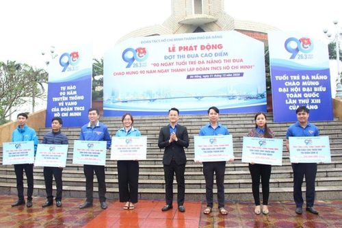 Sôi nổi các hoạt động chào mừng 90 năm ngày thành lập Đoàn