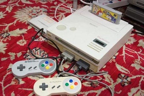 Chi tới 8 tỷ đồng chỉ để tậu một chiếc... máy chơi game bị 'vứt bỏ'