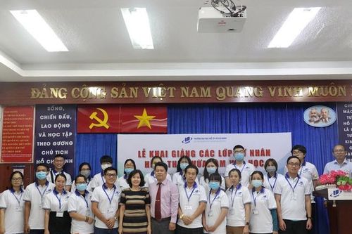 Trường ĐH Mở TP.HCM khai giảng lớp vừa học vừa làm đợt 2 năm 2020