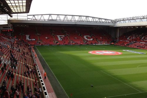 CLB Liverpool nhận hung tin trước đại chiến với MU