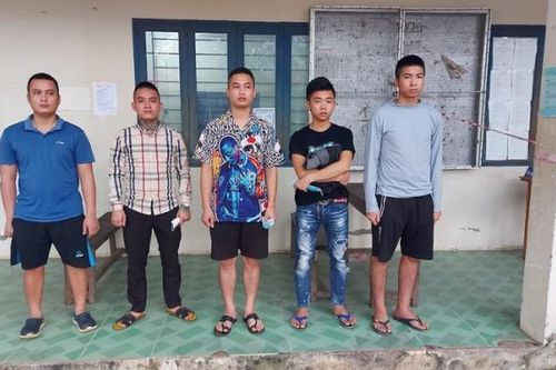 Bắt giữ 5 người nhập cảnh trái phép từ Campuchia về Việt Nam