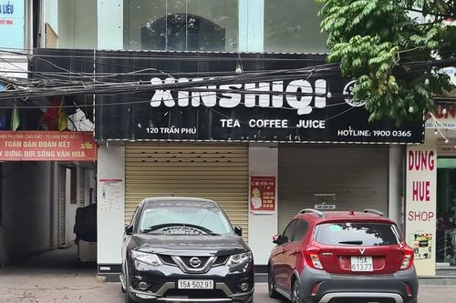 Vỉa hè nhiều tuyến phố ở Hải Phòng bị chiếm dụng, làm nơi đỗ xe