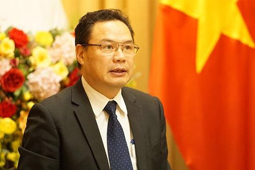Vợ liệt sĩ lấy chồng khác mà nuôi con liệt sĩ vẫn được hưởng trợ cấp