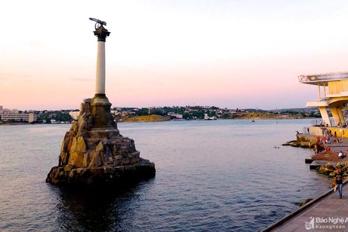 Ngoại trưởng Ukraine bị xem là 'hoang mang' khi tuyên bố biến Crimea thành 'địa ngục trần gian' đối với Nga