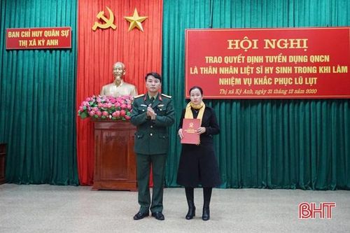 Hà Tĩnh tuyển dụng vợ liệt sỹ Đoàn kinh tế - Quốc phòng 337 vào quân nhân chuyên nghiệp