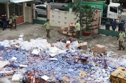 Khánh Hòa: Tiêu hủy số lượng 'khủng' hàng giả, hàng kém chất lượng