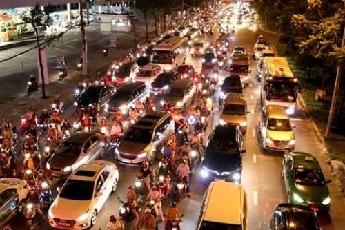 TP.HCM cấm nhiều tuyến đường tối 31/12 để phục vụ bắn pháo hoa chào năm mới 2021