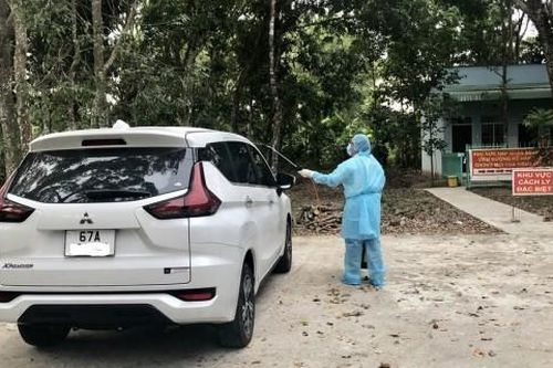 Truy vết 3 người phụ nữ vượt biên trái phép cùng nhóm 6 người của bệnh nhân 1440