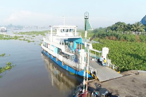 Tạm dừng lưu thông bến phà Năng Gù từ ngày 10-1-2021