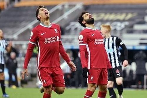 Để Newcastle cầm hòa, Liverpool đang tự làm khó mình