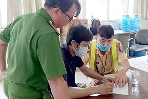 Tài xế container dương tính với ma túy trên cao tốc TP HCM – Trung Lương