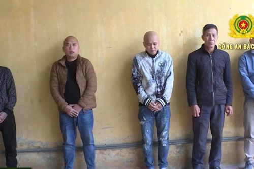 Phá đường dây cá độ bóng đá lên đến 65 tỷ đồng