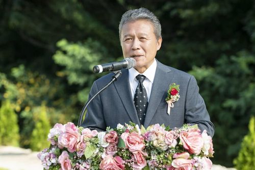 Chun Ho Jin giành Daesang tại KBS Drama Awards 2020 ở tuổi 61
