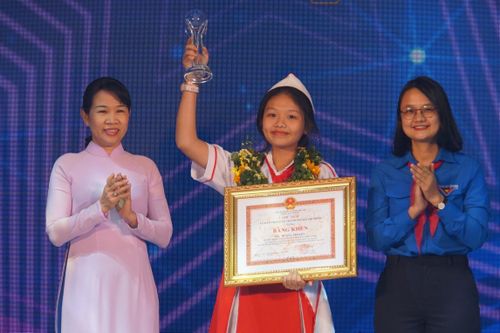 Nữ sinh được vinh danh là công dân trẻ tiêu biểu TP.HCM năm 2020