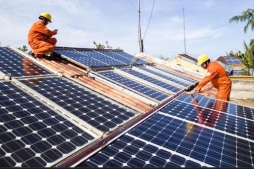 Điện mặt trời mái nhà phát triển bùng nổ, tổng công suất lên tới gần 9.300MWp