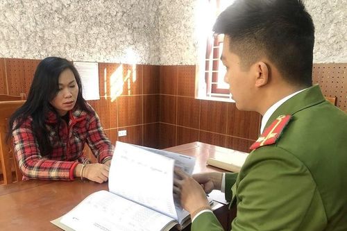 Khởi tố 'bà trùm' cho vay nặng lãi gấp 5,4 lần quy định