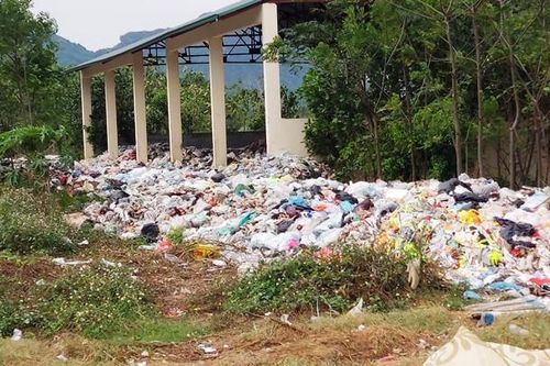 Hà Nội: Ngày đầu năm mới, Mỹ Đức 'ngập' gần 10.000 tấn rác