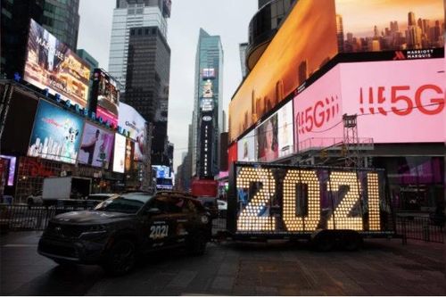 Mỹ tiễn 2020, đón 2021 trong lặng lẽ do Covid-19
