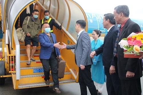 180 du khách từ TP. HCM 'xông đất' Huế bằng đường hàng không