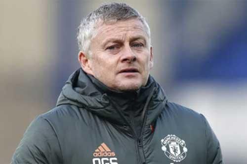 M.U và Man City 'ngộp thở' với lịch thi đấu trong tháng 1