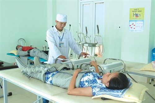 Nâng cao chất lượng khám, điều trị trong lĩnh vực y học cổ truyền và phục hồi chức năng