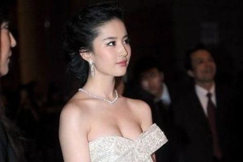 Diễn viên lạm quyền và vấn nạn ở showbiz Trung Quốc