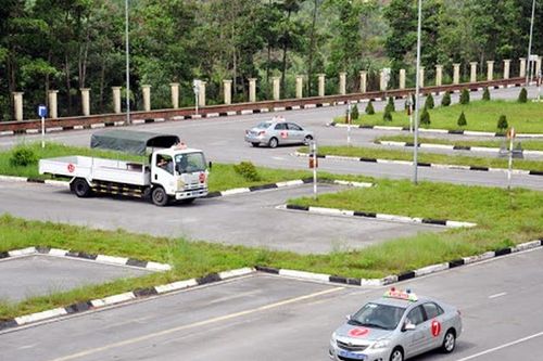 Từ 1/1/2021, áp dụng quy định mới về học và thi Giấy phép lái xe