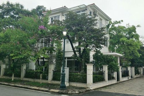Tin bất động sản ngày 2/1: Giá đất nền Hà Nội 'nhảy múa', Khánh Hòa điều tra sai phạm 6 dự án 'khủng'